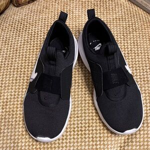 Nike Black and White Athletic Shoes